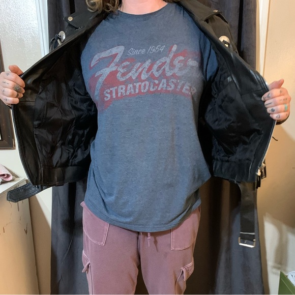 Vintage leather jacket with fringe - Picture 7 of 10